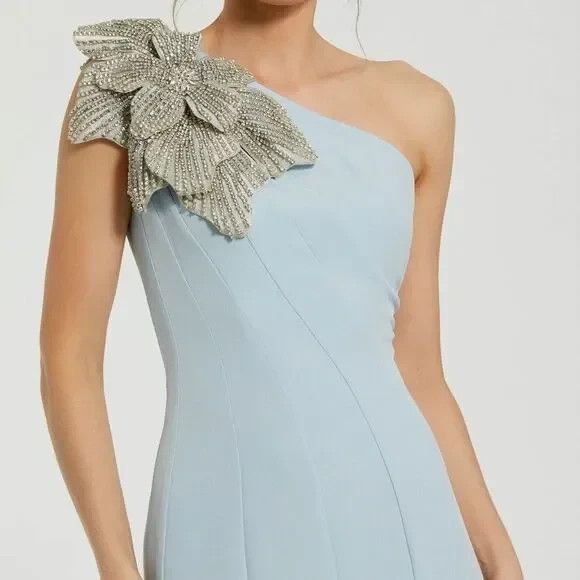Mac Duggal 11810 Crepe One Shoulder‎ Gown With Crystal Flower Powder Blue Sz 6 - Picture 2 of 10